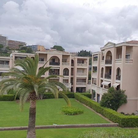 Domaine D'Ahmosis, modern 2 bedrooms refurbished apartment, f3 moderne fraichement rénové Le Cannet Esterno foto